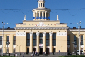 Жд вокзал в Петрозаводске вид с города